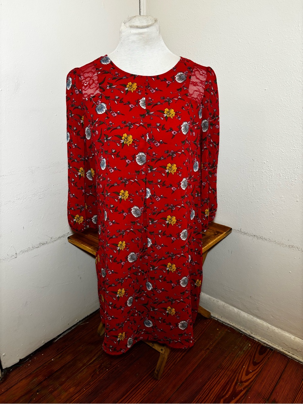 Skies are Blue Floral MIDI Dress NWT